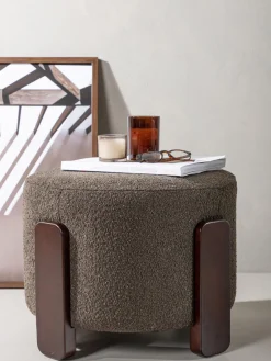 Venture Design Taburete de tejido bouclé con patas de madera Coffey^ Pufs Y Otomanos|Pufs Y Otomanos