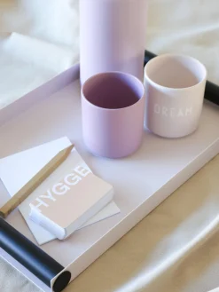 DESIGN LETTERS Taza de diseño con letras Favourite DREAM