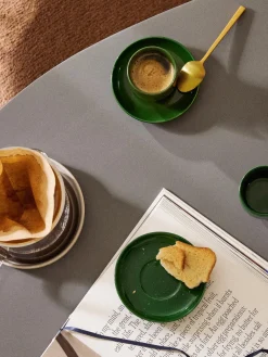 Westwing Collection Tazas de café espresso de porcelana con platitos Nessa, 4 uds.