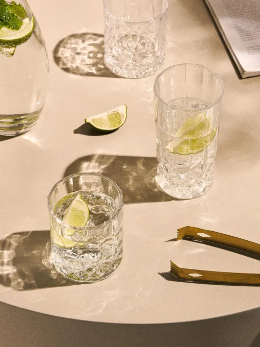 Westwing Collection Vasos con relieves George, 8 uds.^ Copas De Cóctel|Vajillas Completas