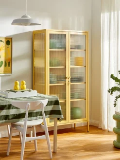 Mustard Made Vitrina de metal con cristal acanalado The Collector^ Vitrinas|Vitrinas